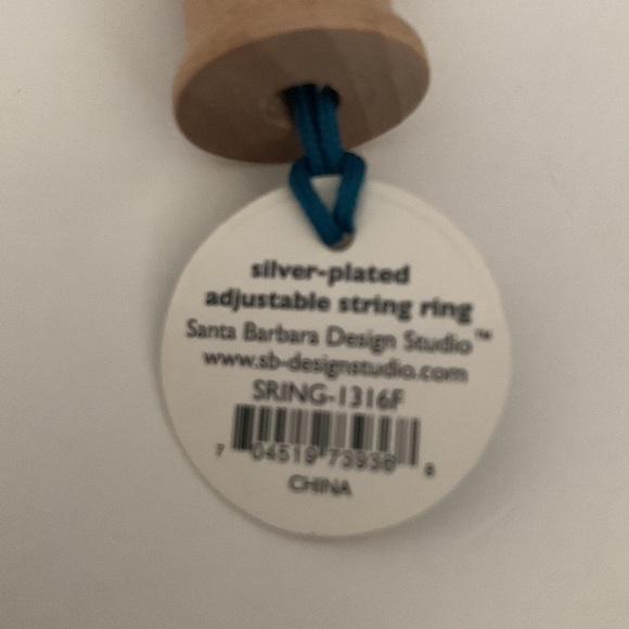 Silver plated, adjustable, string ring for kids thumbs up design - Picture 3 of 4